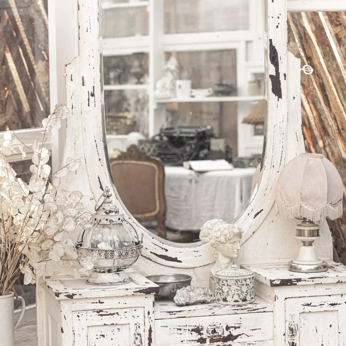 4. Romantic Vintage
