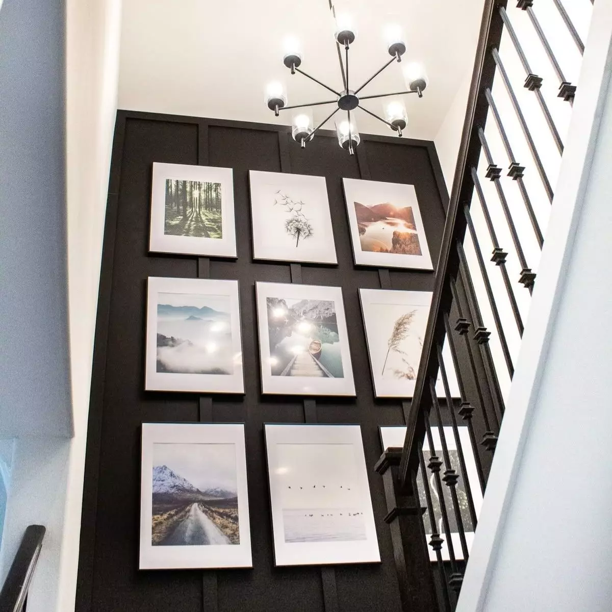 Cara Memasang Wall Decor di Dinding Tangga agar Aman dan Tahan Lama